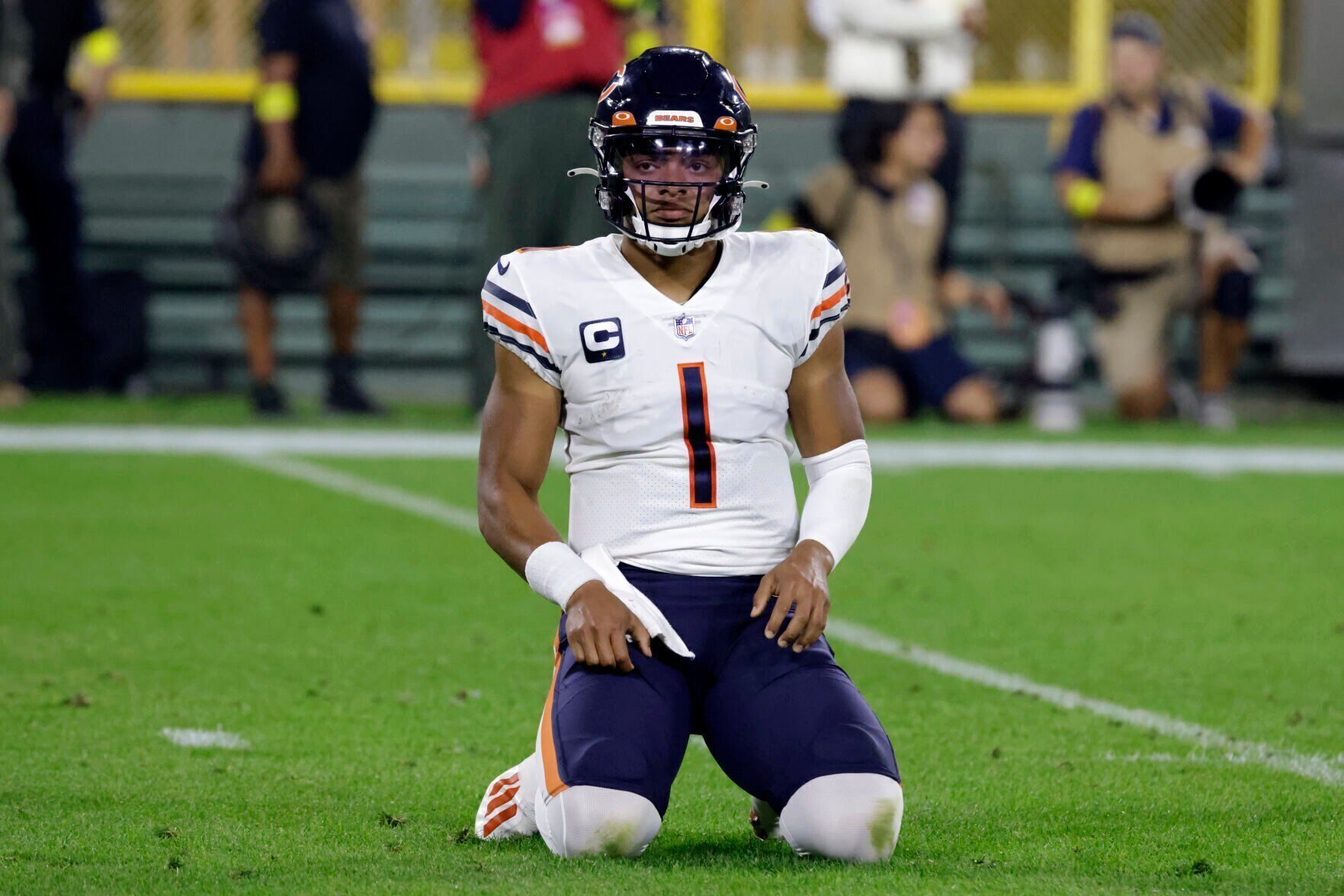 Bears Packers Football